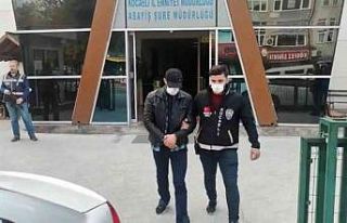 Girdiği evden önce anahtarı sonra otomobili çaldı