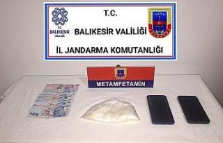 Gömeç’te jandarmadan uyuşturucu satıcılarına...