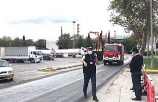 Gübre fabrikasında azot tankındaki sızıntı işçiyi...
