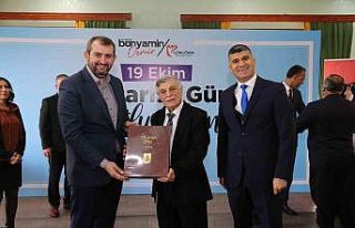 Güngören’de görev yapan muhtarlar Başkan Demir’in...