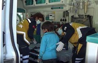 Hafif ticari aracın çarptığı çocuk yaralandı