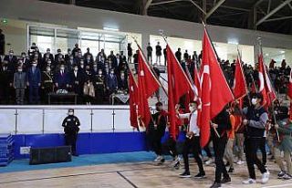 Hakkari’de Cumhuriyet Bayramı coşkusu