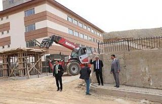 Hakkari’deki okul inşaatları hızla tamamlanıyor