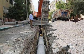 Haliliye’nin 5 mahallesinde yol yapım çalışmaları...