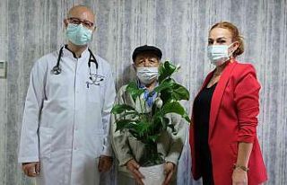 Hastadan doktor ve hastaneye ’hayat teşekkürü’