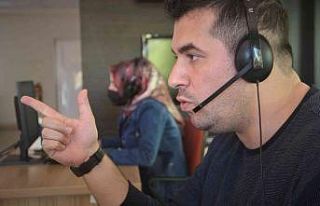 Hastaların tehdit ve hakaretlerine aldırış etmediler,...