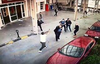 Hastane önündeki silahlı kavga kameralara yansıdı