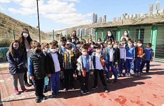 Hayvanları Koruma Günü’nde sevgi dolu buluşma