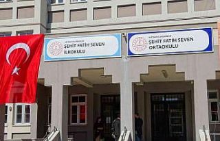 Hisarcıklı şehit asker Fatih Seven’in adı okulda...