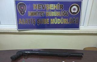 Husumetlisi zannettikleri araca ateş eden iki şüpheli...