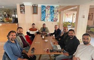 Iğdır’da gazeteciler bir çatı altında toplandı