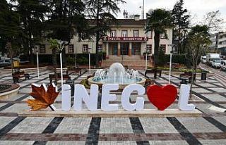 İnegöl Belediyesi, bilgi ve belge yönetim personeli...