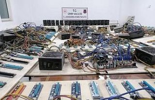 İş yerinde kripto para üreten şüphelileri jandarma...