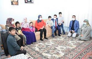 İşitme engelli anne ile psikiyatri hastası babanın...