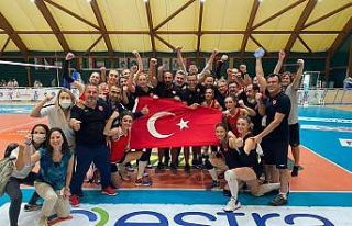 İşitme Engelliler Kadın Voleybol Milli Takımı...