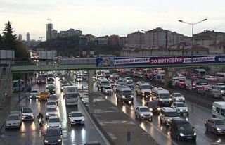 İstanbul’da haftasonu öncesi trafik yoğunluğu