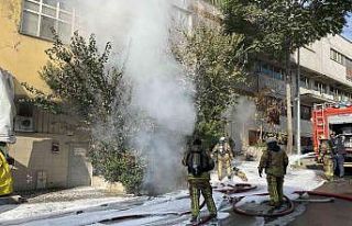 İstanbul’da kolonya imalathanesinde korkutan yangın