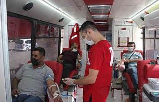 “İyi ki varsın kan dostum” kampanyası ilgi...