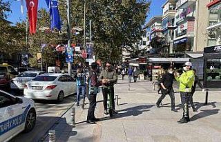 Kadıköy’de elektrikli scooter denetimi