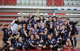 Kadınlar Hentbol 1. Ligi: Sivas Belediyespor: 27...