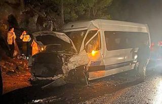 Kahramanmaraş’ta trafik kazası: 15 yaralı