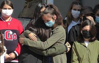 Kalp krizi geçiren öğretmene öğrencilerinden...