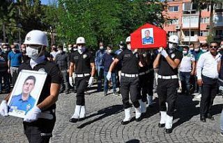 Kalp krizi sonucu hayatını kaybeden polis memuru...