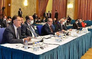 Kamu Başdenetçisi Malkoç: "Mahkemelerin yükünü...