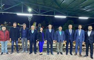 Karagöz, belediye başkanlarıyla bir araya geldi