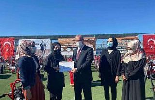 Karakoçan’da tarım makinası dağıtımı ve sertifika...