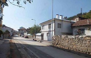 Kastamonu’da Sanat Okulu Caddesi’nin sokak sağlıklaştırmasının...