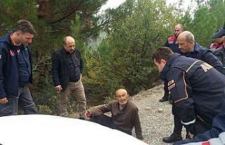 Kayıp Alzheimer hastası yaşlı adam ormanda bulundu