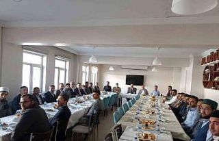 Kaymakam Kundakçı’dan din görevlilerine yemek
