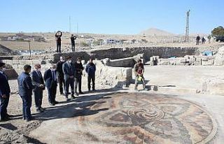 Kayseri’de İç Anadolu’nun en büyük mozaik...