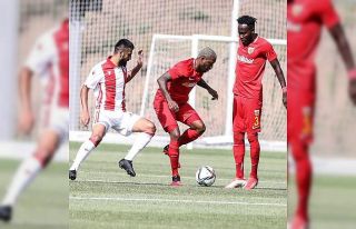 Kayserispor Gençlerbirliği ile hazırlık maçı...