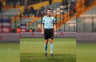 Kayserispor - Karagümrük maçını Burak Şeker...