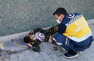 Kazada yaralanan arkadaşını bırakıp kaçtı