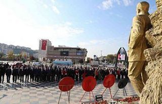 Keçiören Belediyesi 10 bin bayrak dağıttı