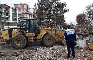 Keçiören’de 2 bin 466 adet metruk yapı yıkıldı