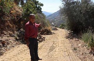 Ketenova’da yol çalışmaları devam ediyor