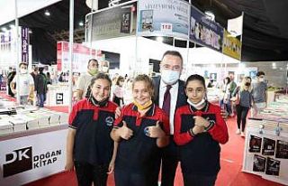 Kitap Fuarı’nda kitapsever ve yazar buluşmaları...