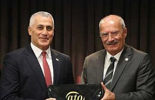 KKTC Milli Eğitim ve Kültür Bakanı Amcaoğlu:...