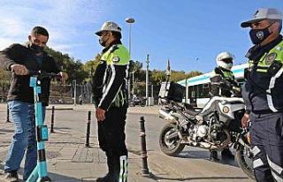 Konya’da elektrikli scooter denetimi