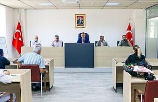 Köşk Belediye Meclisi’nde buruk toplantı