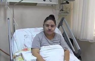 Kovid-19 tedavisi sırasında doğum yapan ikiz bebek...