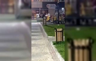 Küçükçekmece’de 5 kişi tartıştıkları kişiyi...