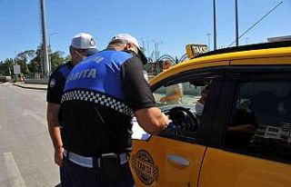 Kurallara uymayan toplu taşıma araç şoförlerine...