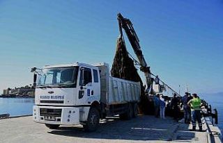 Kuşadası Körfezi’nden 40 metre “Hayalet Ağ”...