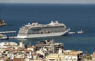 Kuşadası’nda kruvaziyer turizmi sevinci