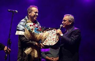 Kütahya’da Haluk Levent rüzgarı